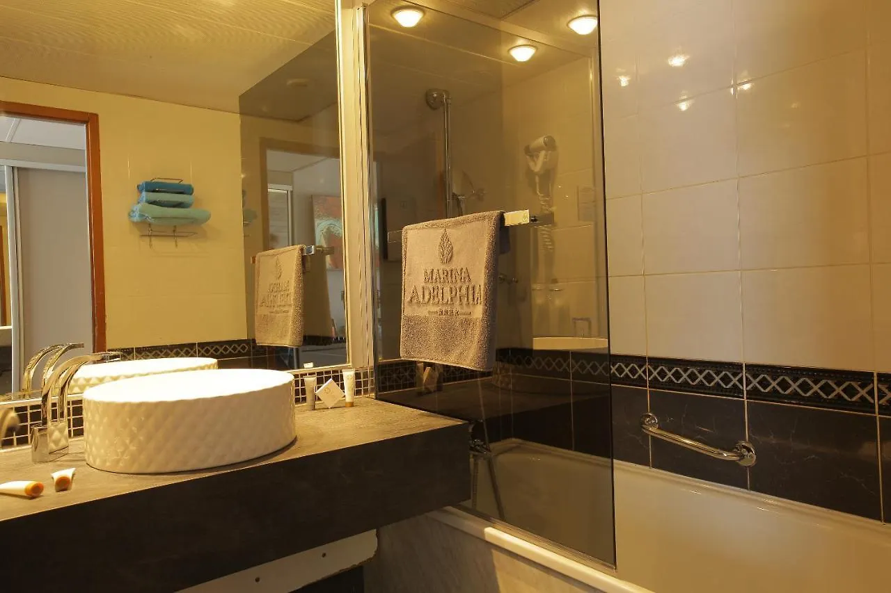 Hotel & Spa Marina D'Adelphia Εξ Λε Μπαν 4*, Εξ Λε Μπαν